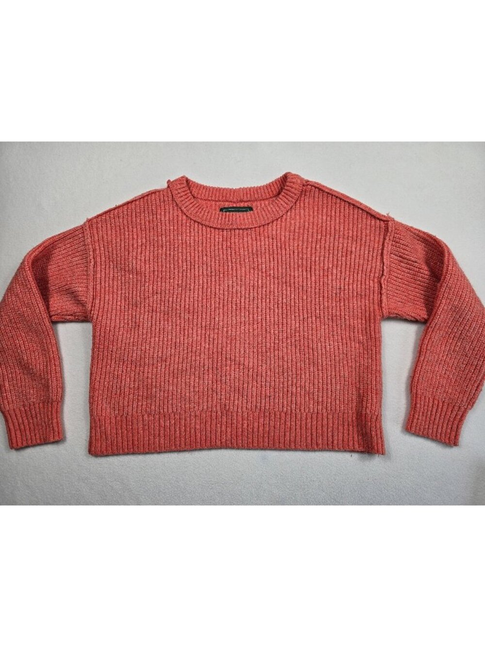 Vintage American Eagle Womens Medium Coral Ribbed Knit Sweater